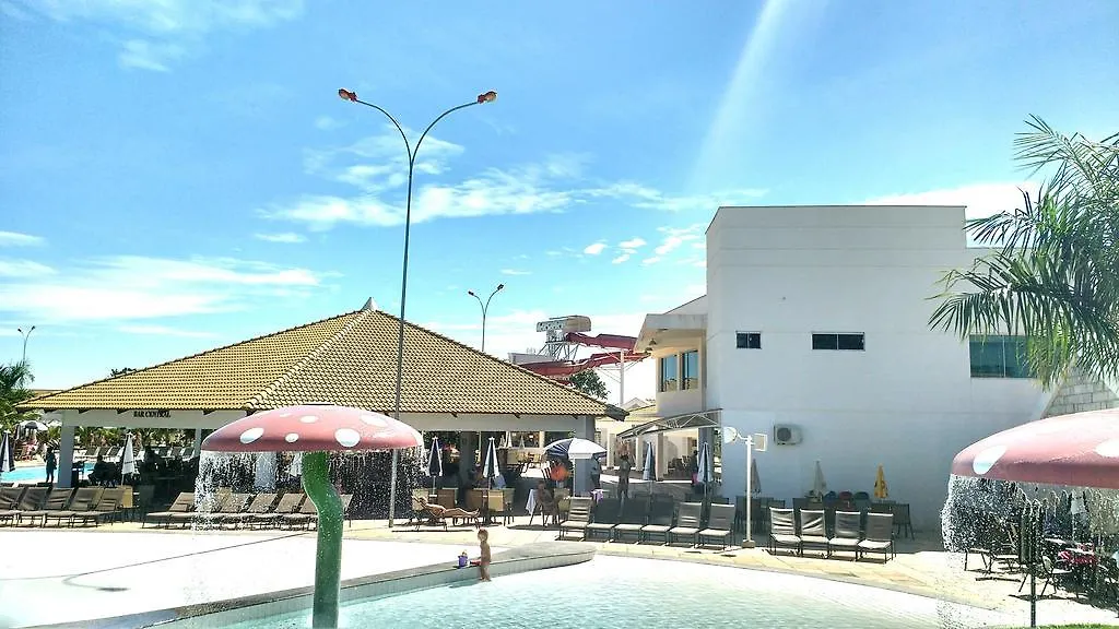 Lacqua PARA 5pessoas Park 24horas Caldas Novas-1