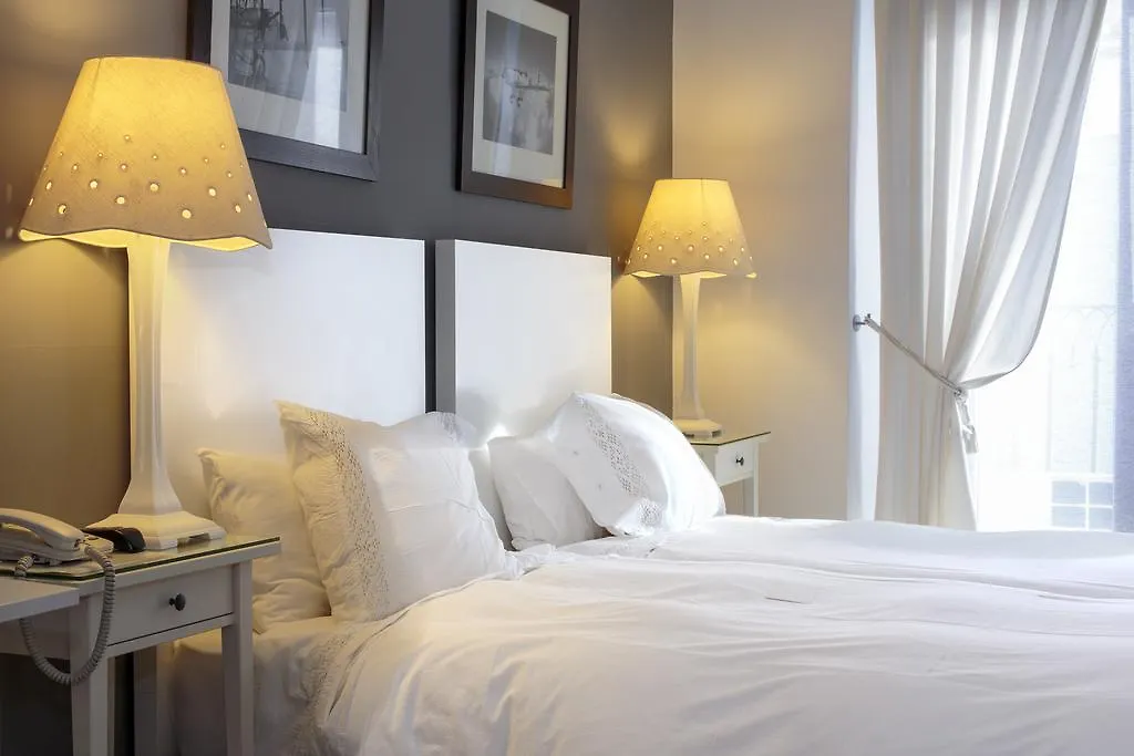 Hostal Adriano-1