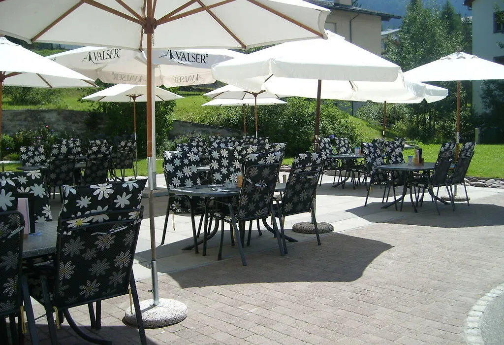 Hotel Danis-1