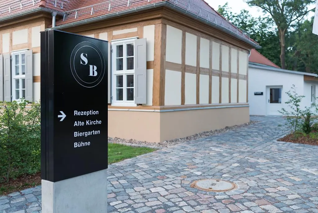 Schloss Beuchow-1