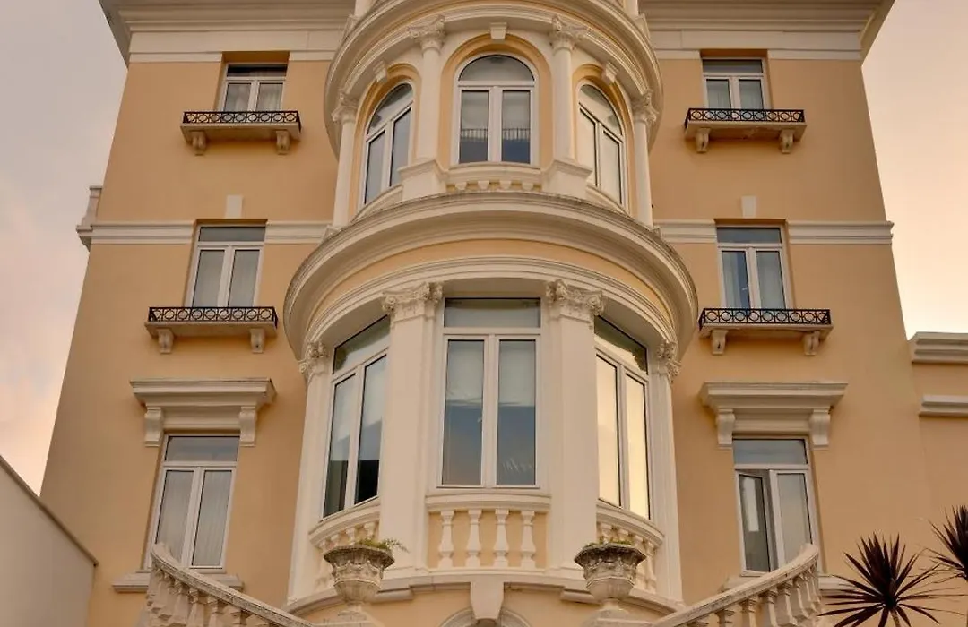 Hotel Inglaterra - Charme & Boutique-1