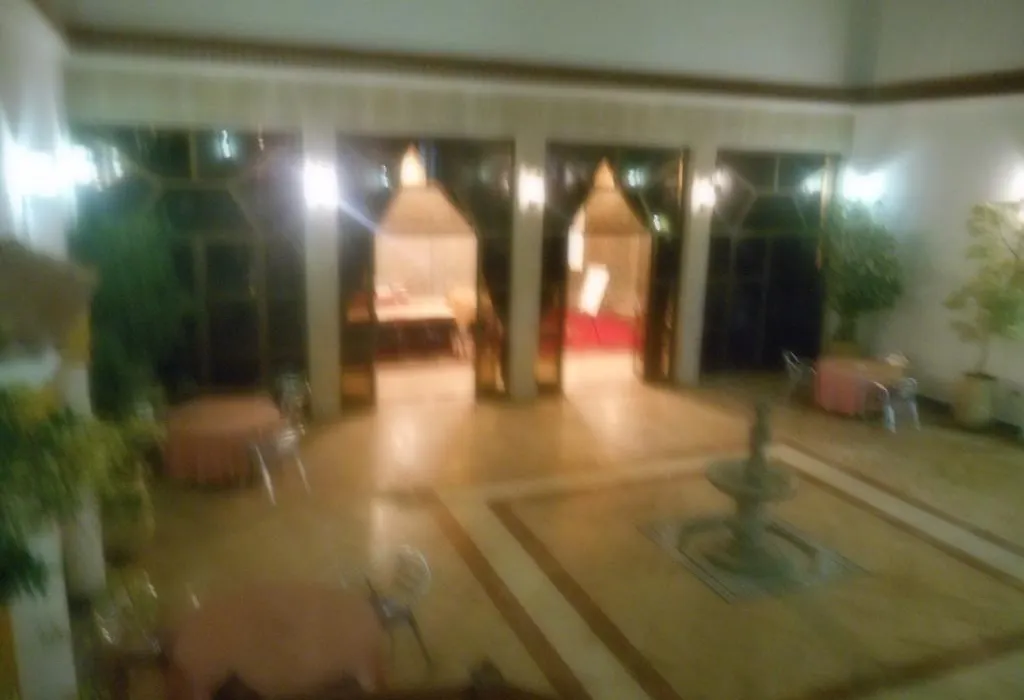 Hotel Babel-1