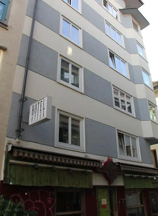 Oldtown Hostel Otter-1