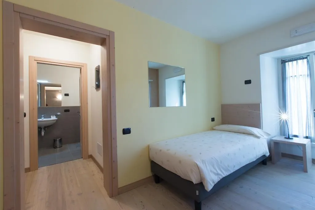 Marzia Rooms-1
