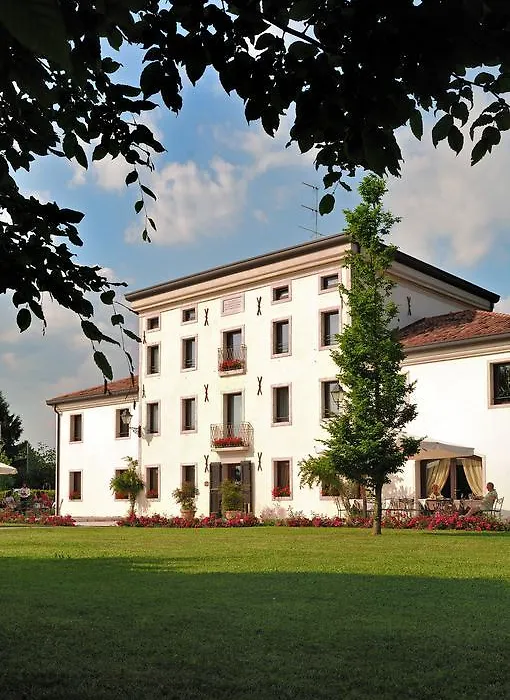 Hotel Villa Dei Carpini-1