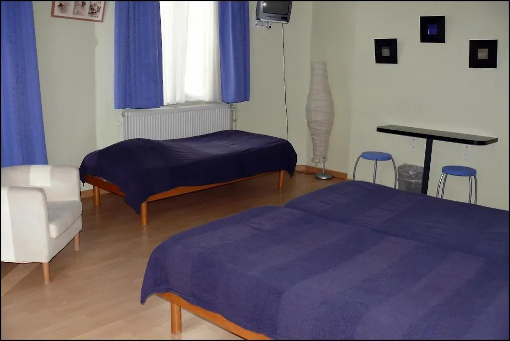 Hotel Les Acteurs-1
