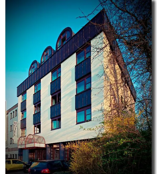 Hotel am Schloss Broich-1