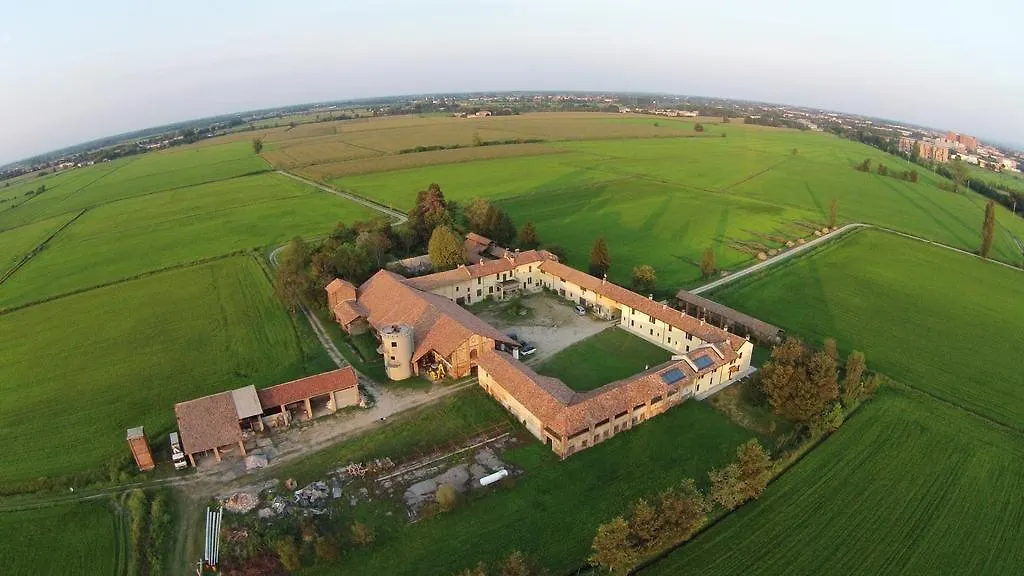 Agriturismo Cascina Mora-1
