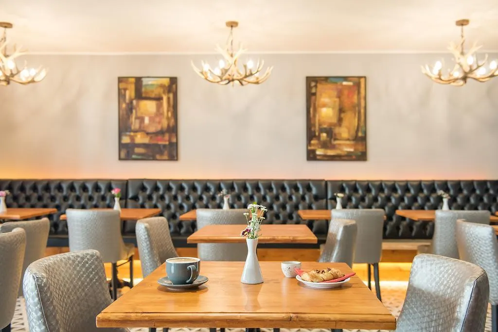 Docklands Lodge London-1