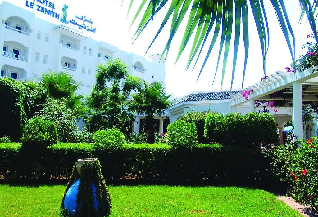 Kinza Hotel-1