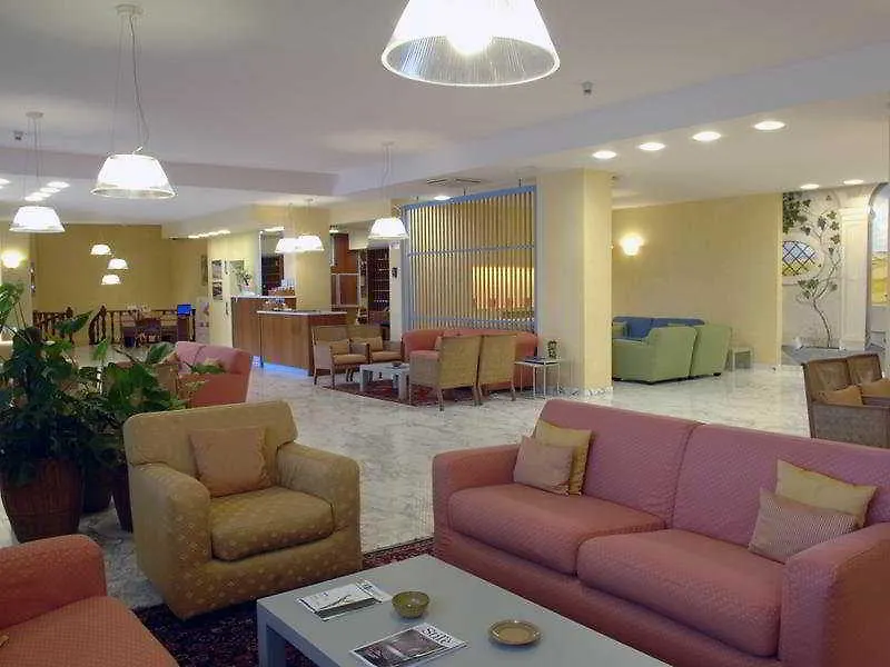 Hotel Raffaello-1