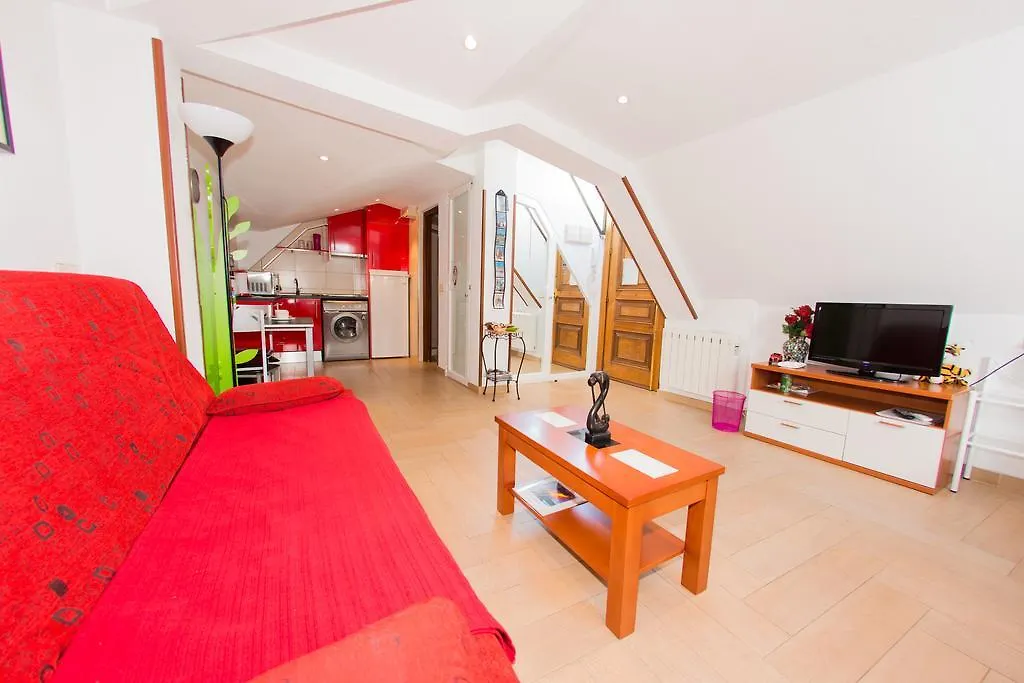 Apartamentos Madrid Centro-1