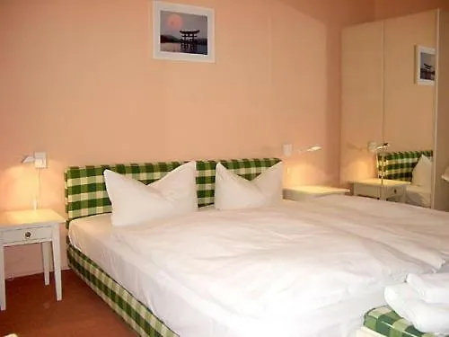 Hotel Neustadt-1