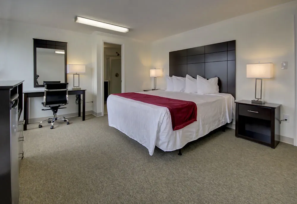 The Wellington Hotel & Suites Oceanblock-1
