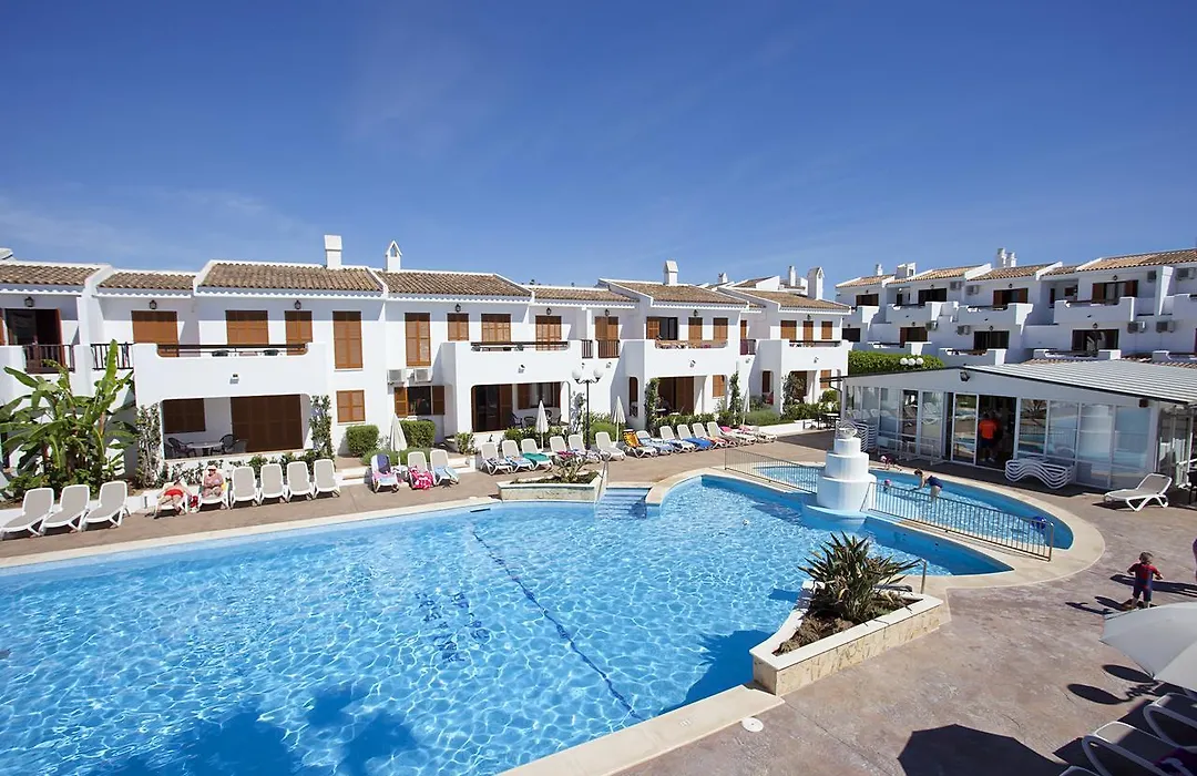 Apartamentos Cristina-1