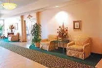 Hawthorn Suites By Wyndham San-1