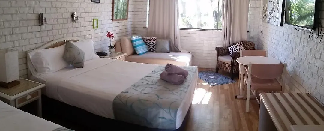Holland Park Motel-1