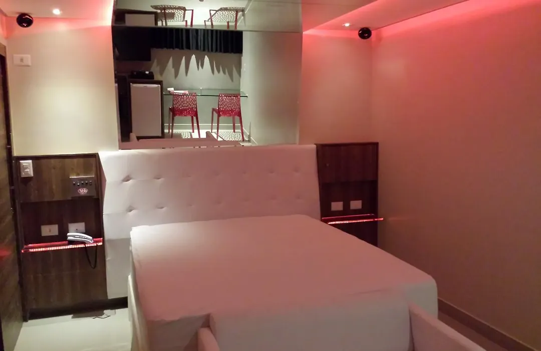 Eros Hotel - Adult Only-1
