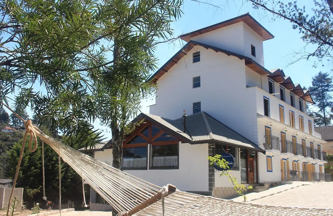 Casarão da Ducha hotel concept-1
