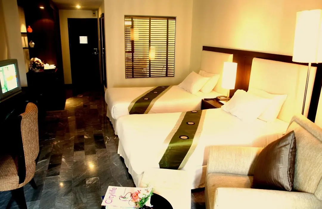 Royal Lanna Hotel-1