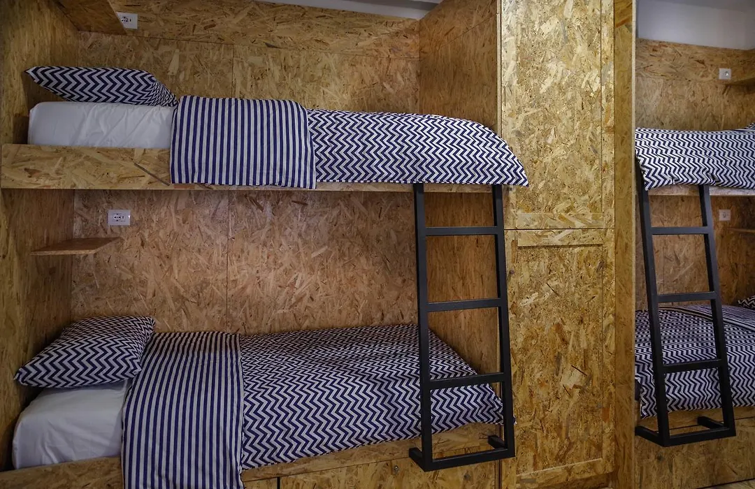 Buff Hostel Tirana-1