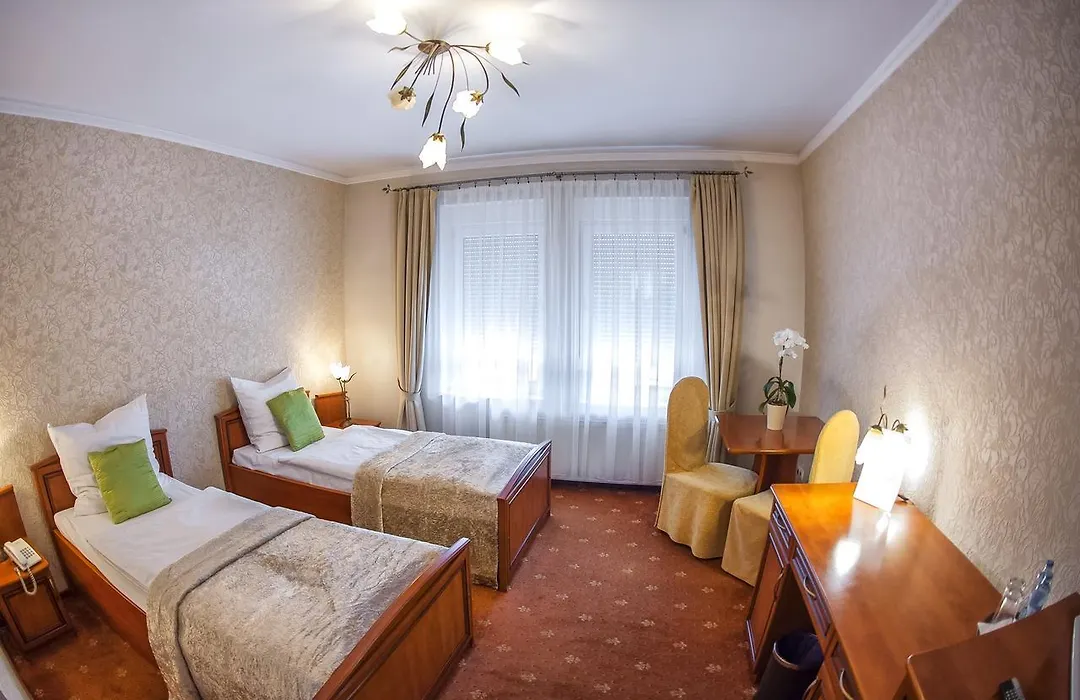 Hotel Imperium-1