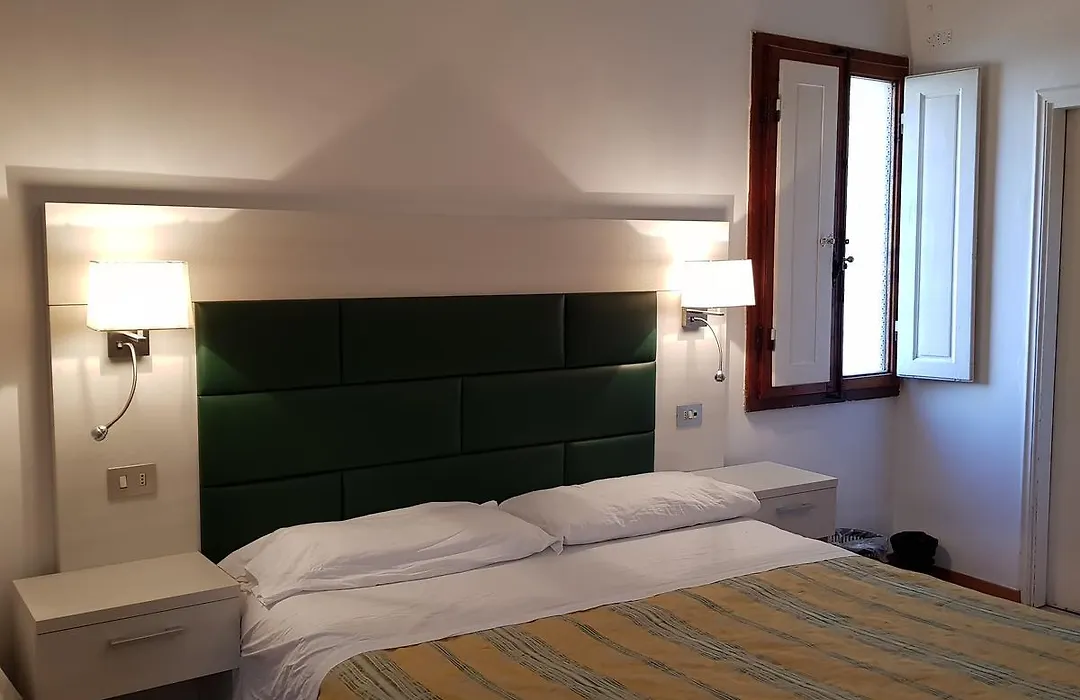 Hotel Elite-1