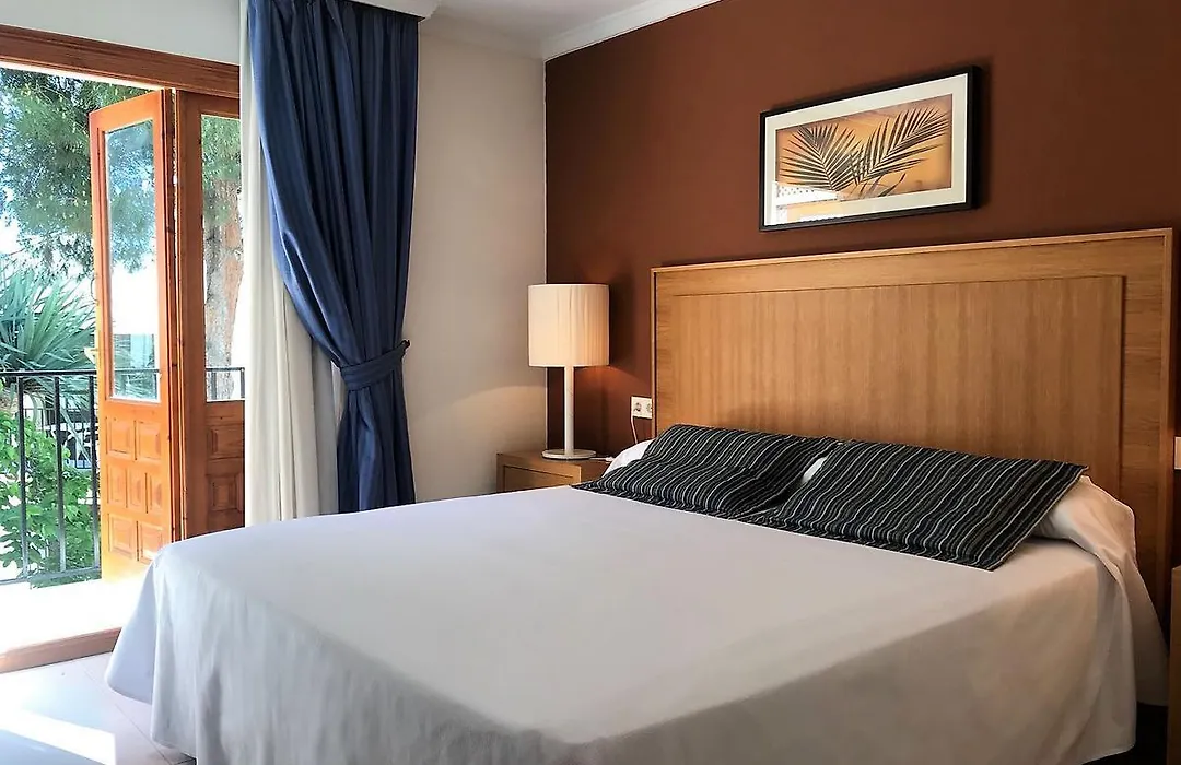 Infinity Beach Resort Vera-1