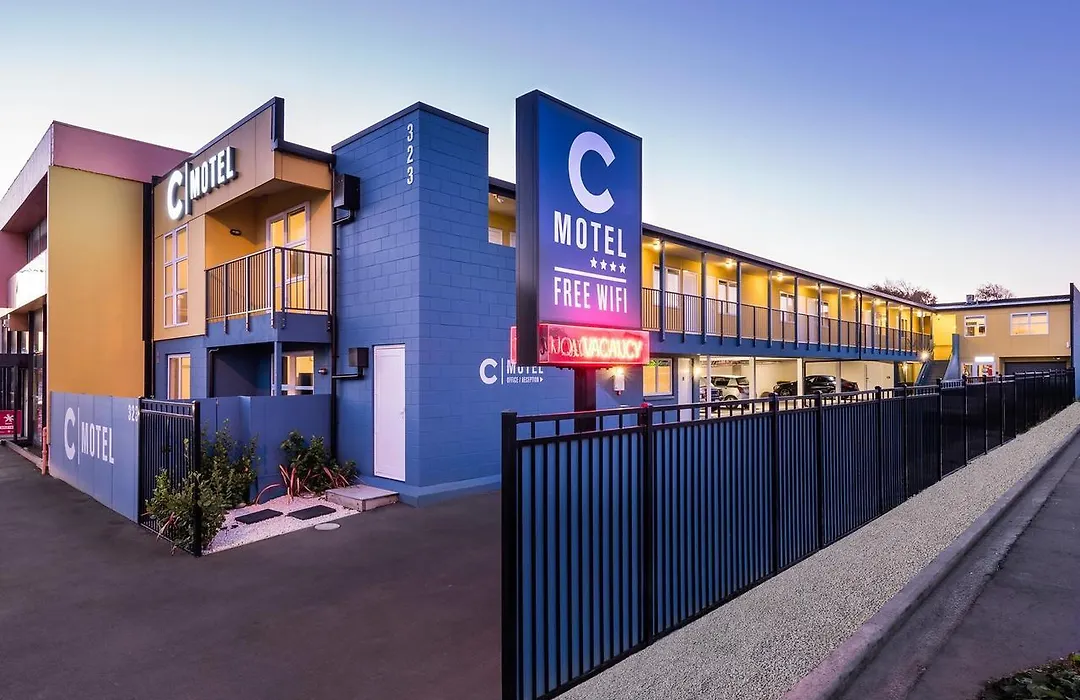 C-Motel-1