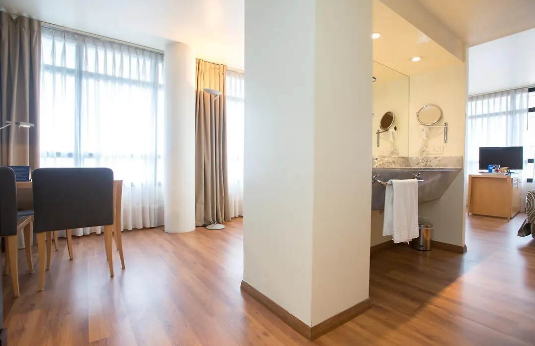Tryp Montevideo Hotel-1