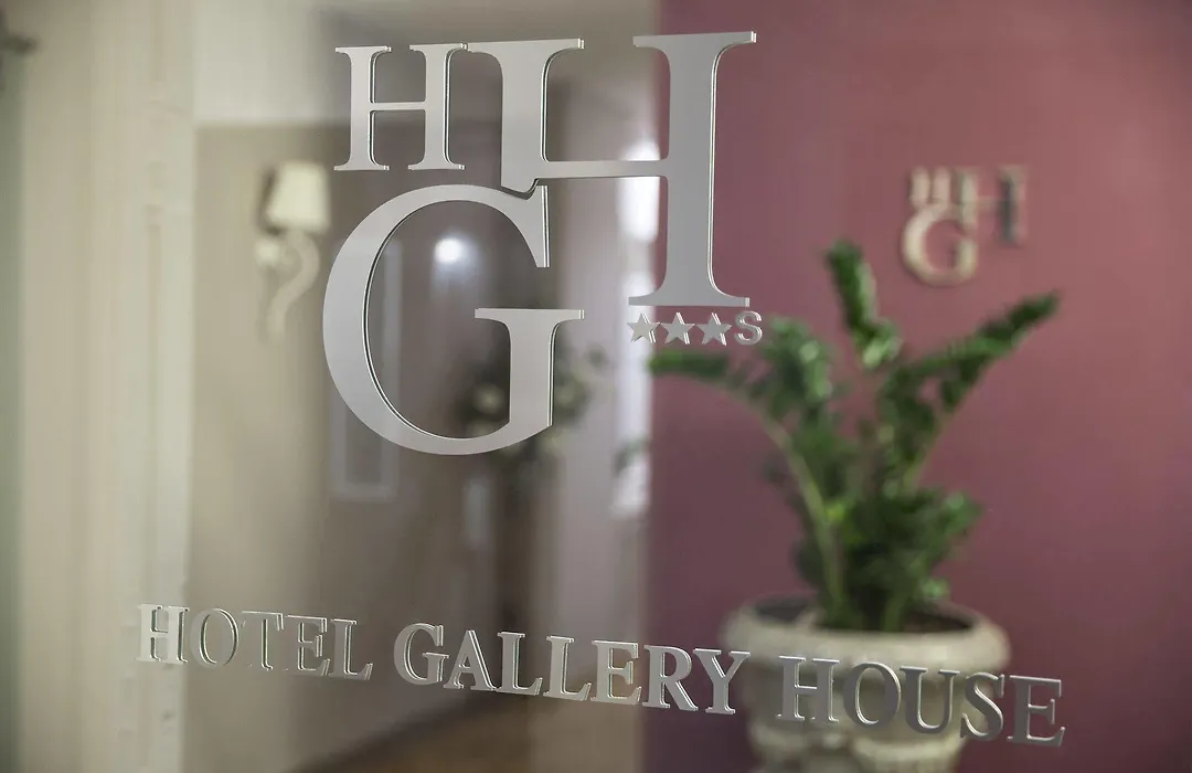 Gallery House-1
