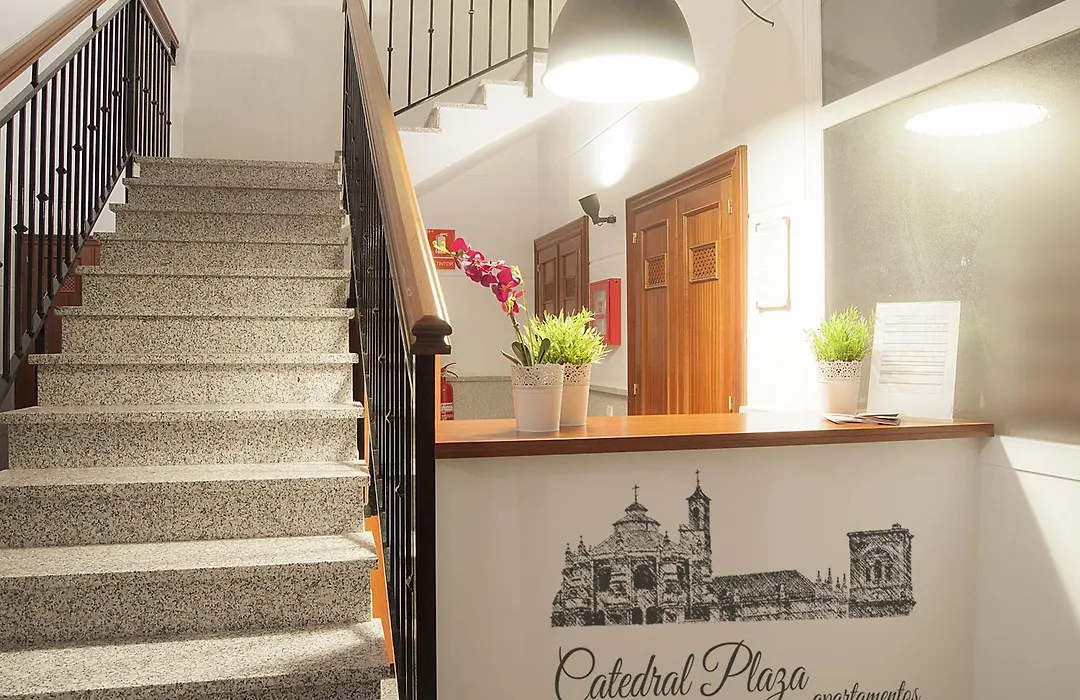 Apartamentos Catedral Plaza 3000-1