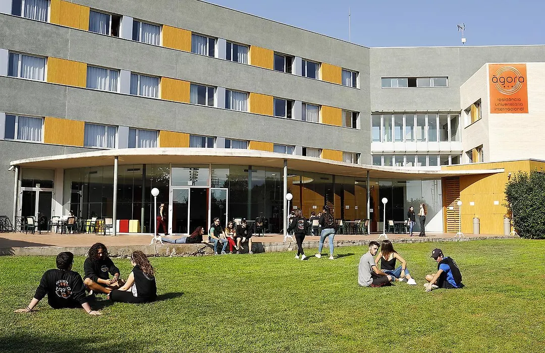 Agora Bcn. Residencia Universitaria Internacional-1