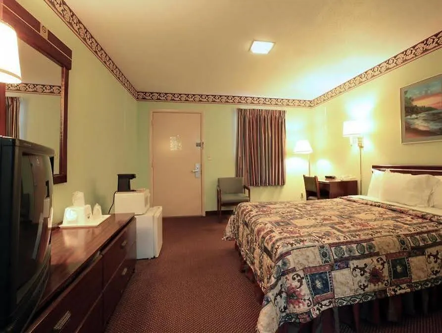 Regency Inn-1