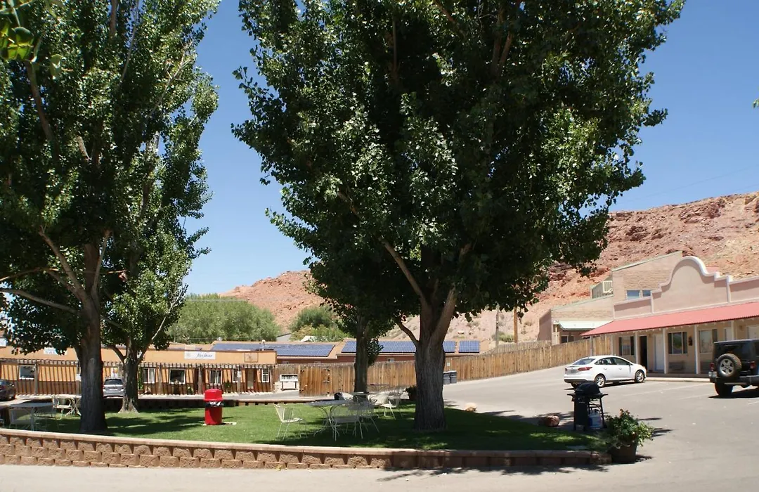 Adventure Inn Moab-1