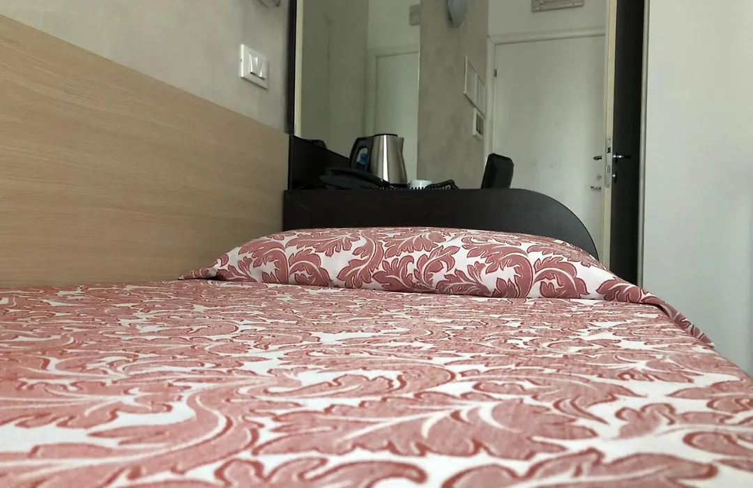 Hotel Brenta Milano-1
