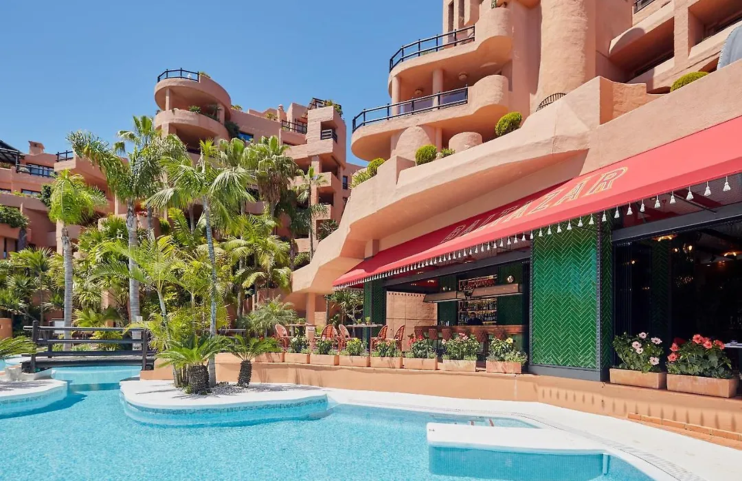 Bahia Beach Apartments Estepona-1