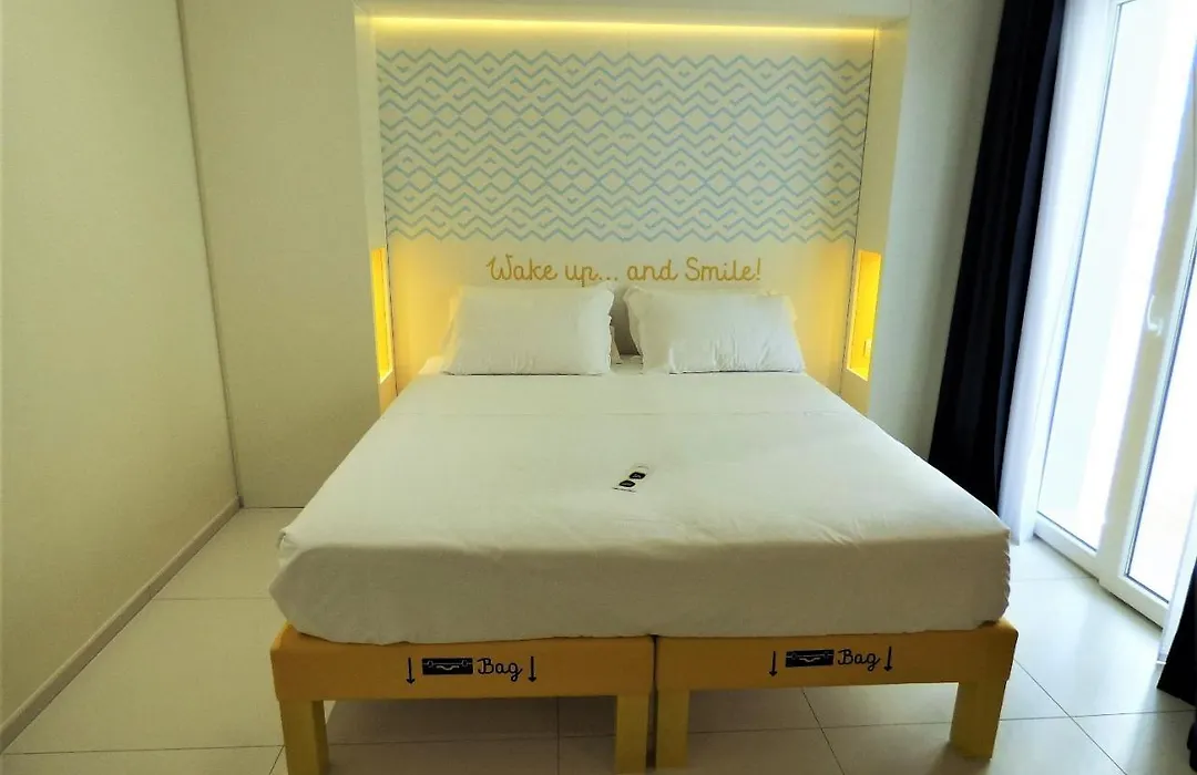 Hotel Trevi-1