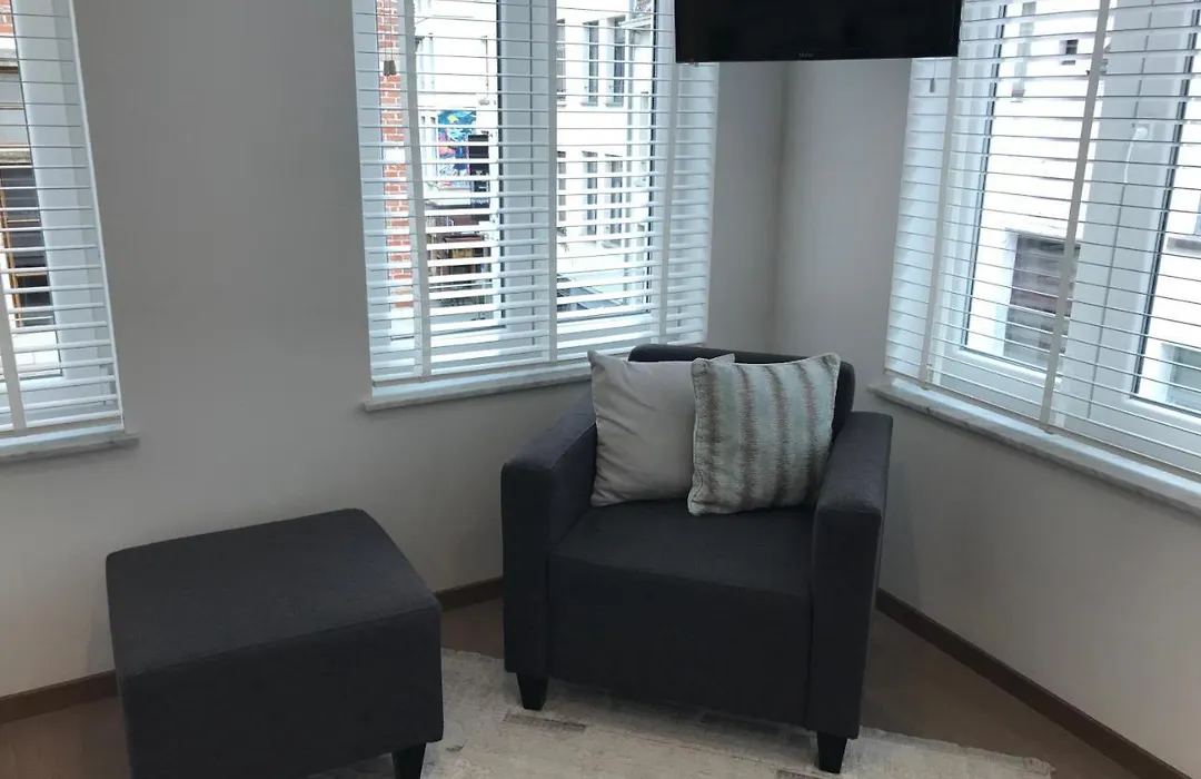 Antwerp Business Suites-1