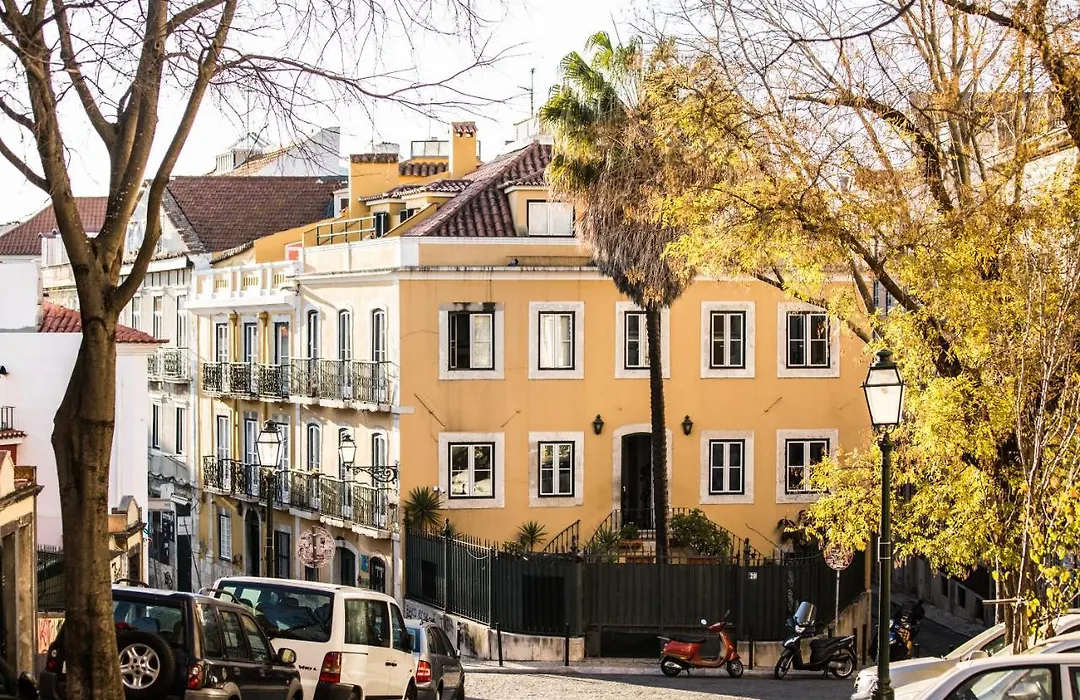 Oasis Backpackers' Hostel Lisbon Cowork & Coliving-1