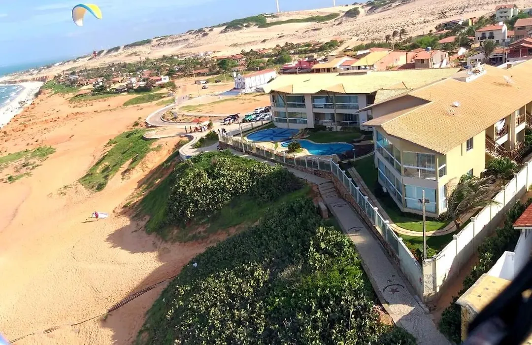 EmanuelleSales - Corretora de Imóveis - LUXURY RESIDENCES creci 16949F-1
