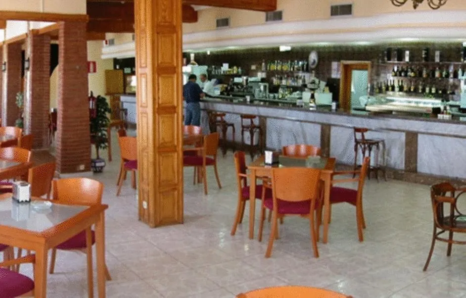 Hotel Entresierras-1