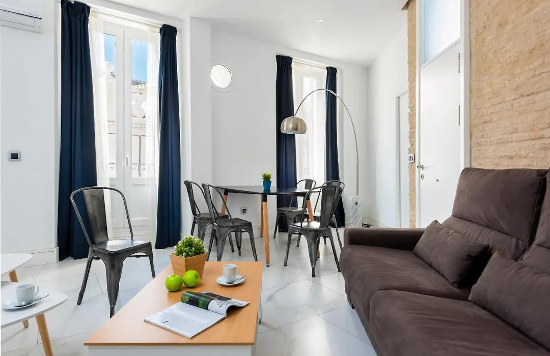 Apartamentos Adriano-1