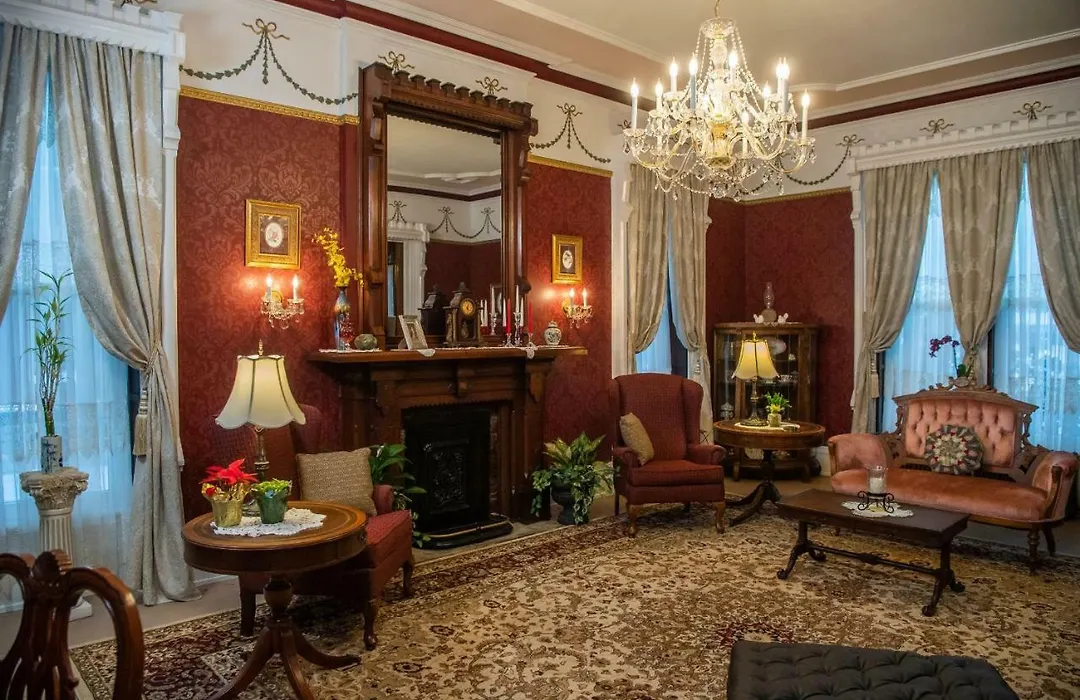 Spencer House Bed & Breakfast-1