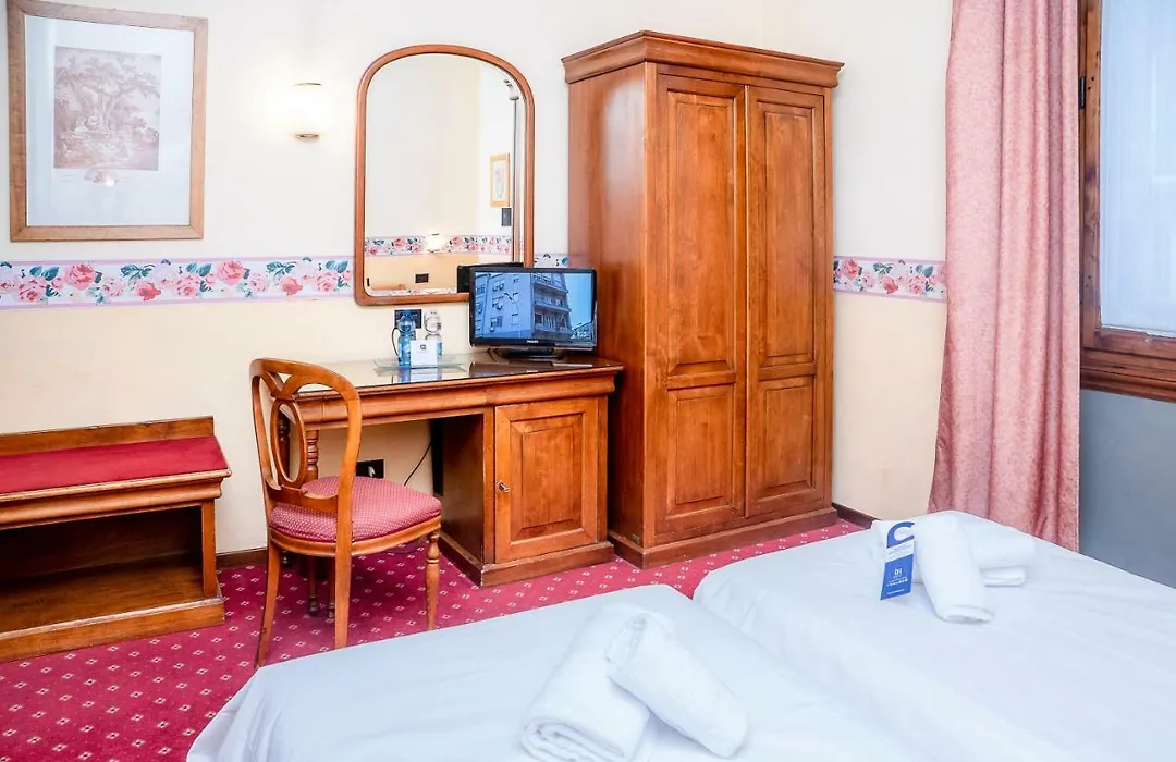 Ih Hotels Firenze Select-1