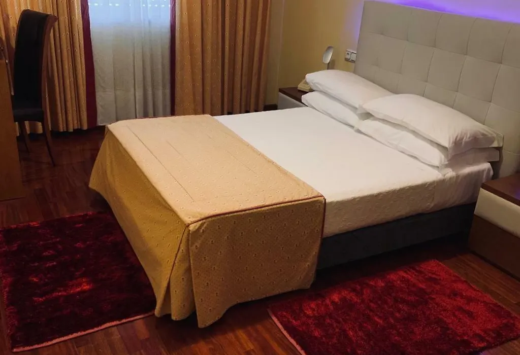 Hotel Valenca do Minho-1