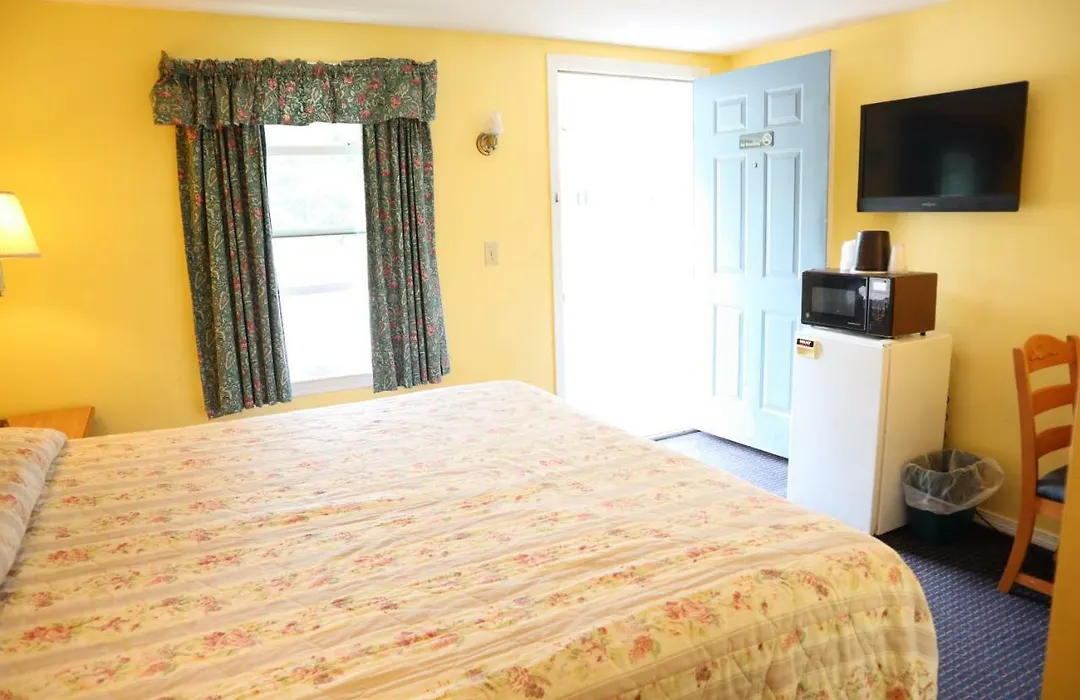 The Villager Motel-1