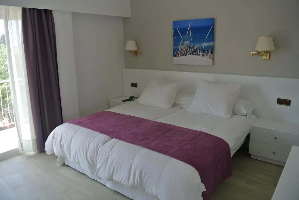 Hotel Morlans Villa Ana-1
