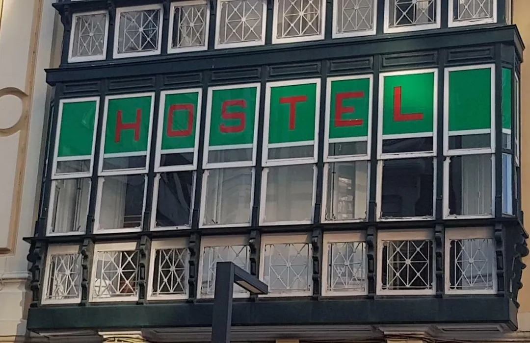 Hostel Royalty Albergue-1