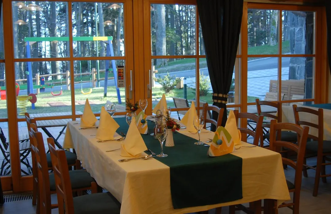 Aparthotel Snjezna Kraljica-1